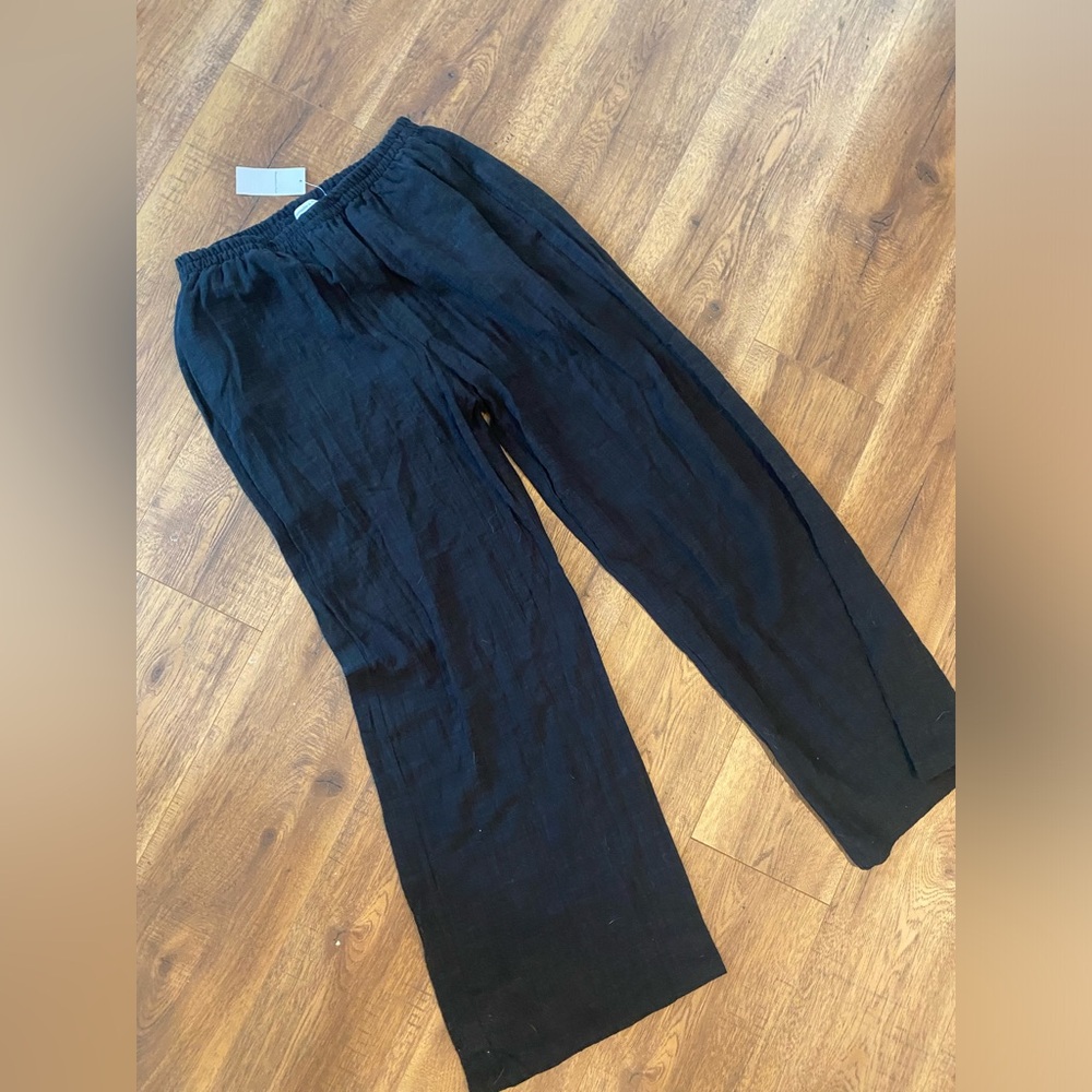 Abercrombie Women’s Black Linen wide leg NWT